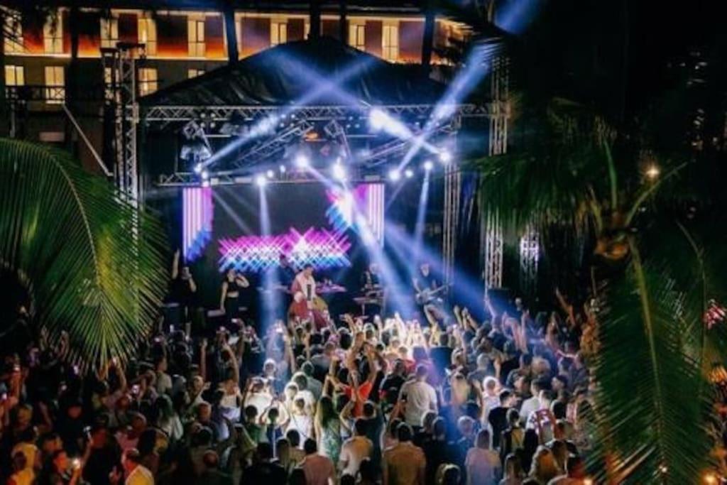 Kamala Beach P55 Exclusive Junior Suite Εξωτερικό φωτογραφία