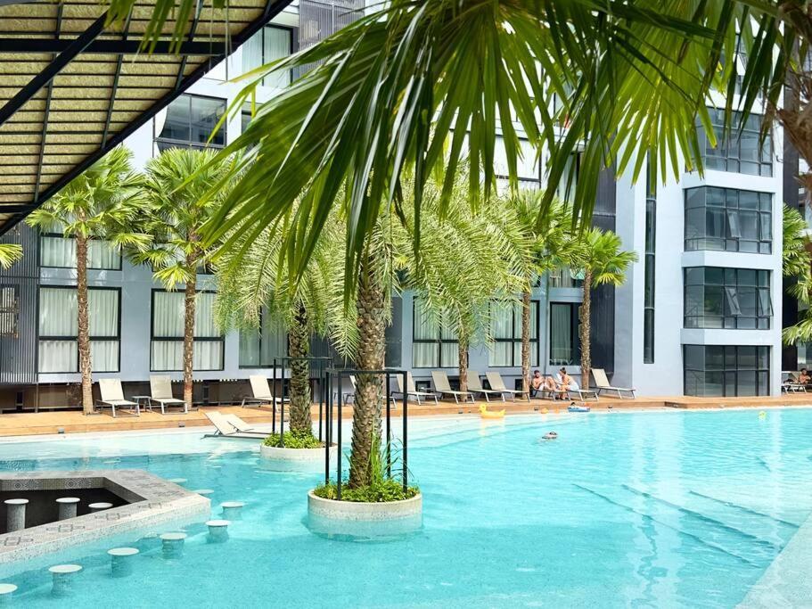 Kamala Beach P55 Exclusive Junior Suite Εξωτερικό φωτογραφία