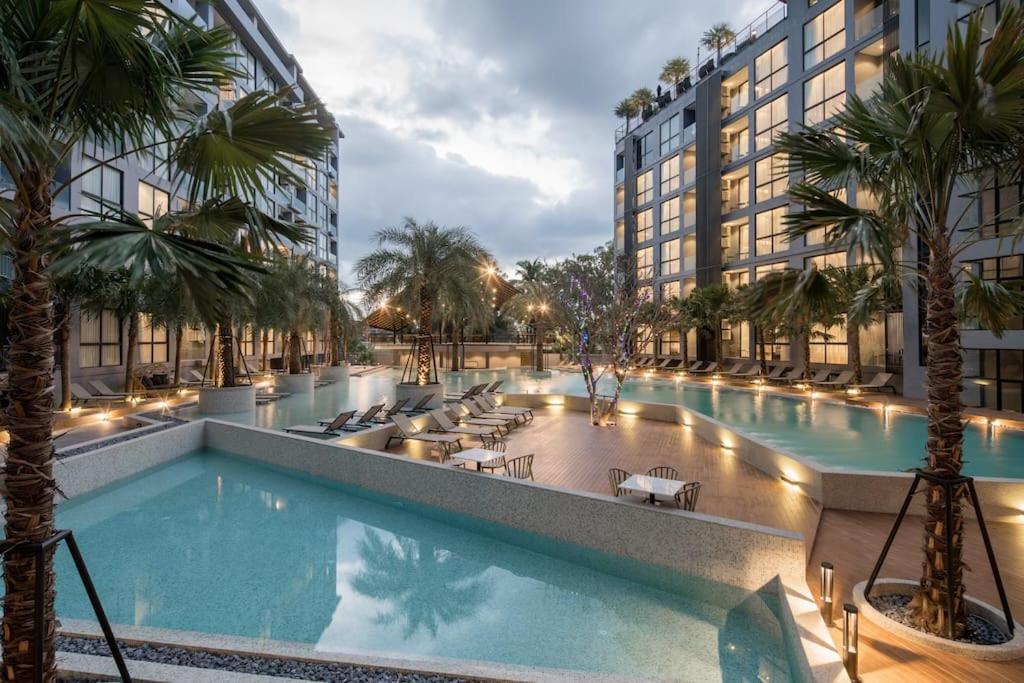Kamala Beach P55 Exclusive Junior Suite Εξωτερικό φωτογραφία